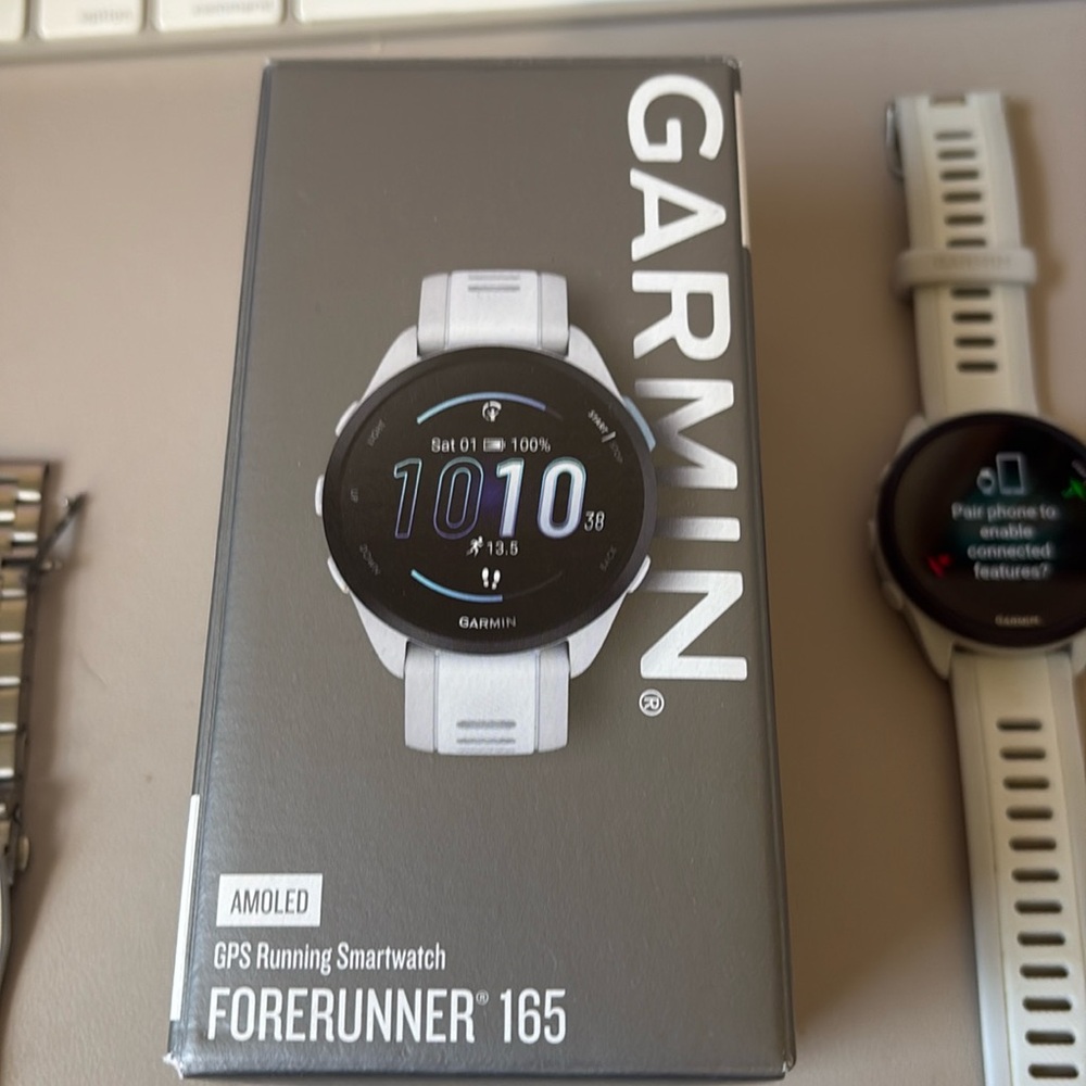 Garmin Forerunner 165 - Mist grey/whitestone